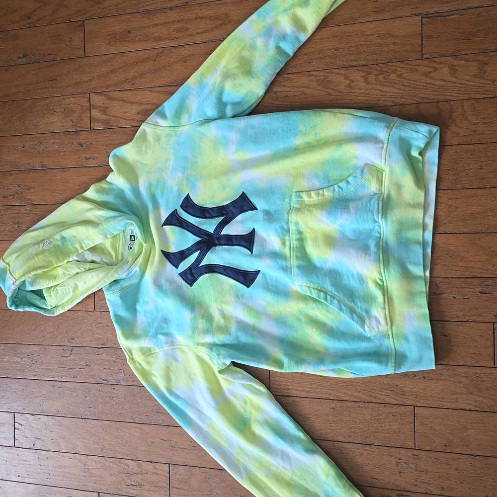New Era Yankees Hoodie
